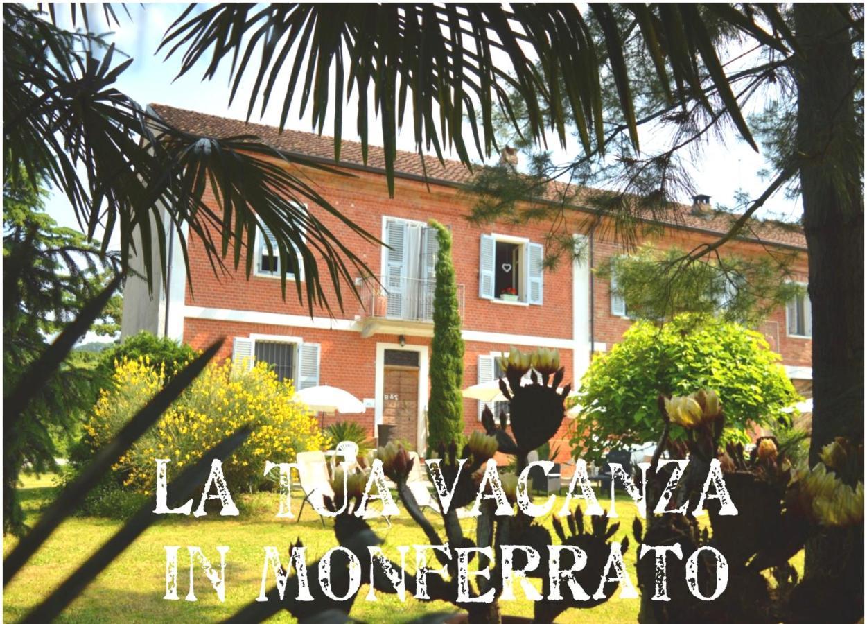 Bed & Tours Dimora Di Campagna Bed & Breakfast Castelnuovo Belbo Exterior foto