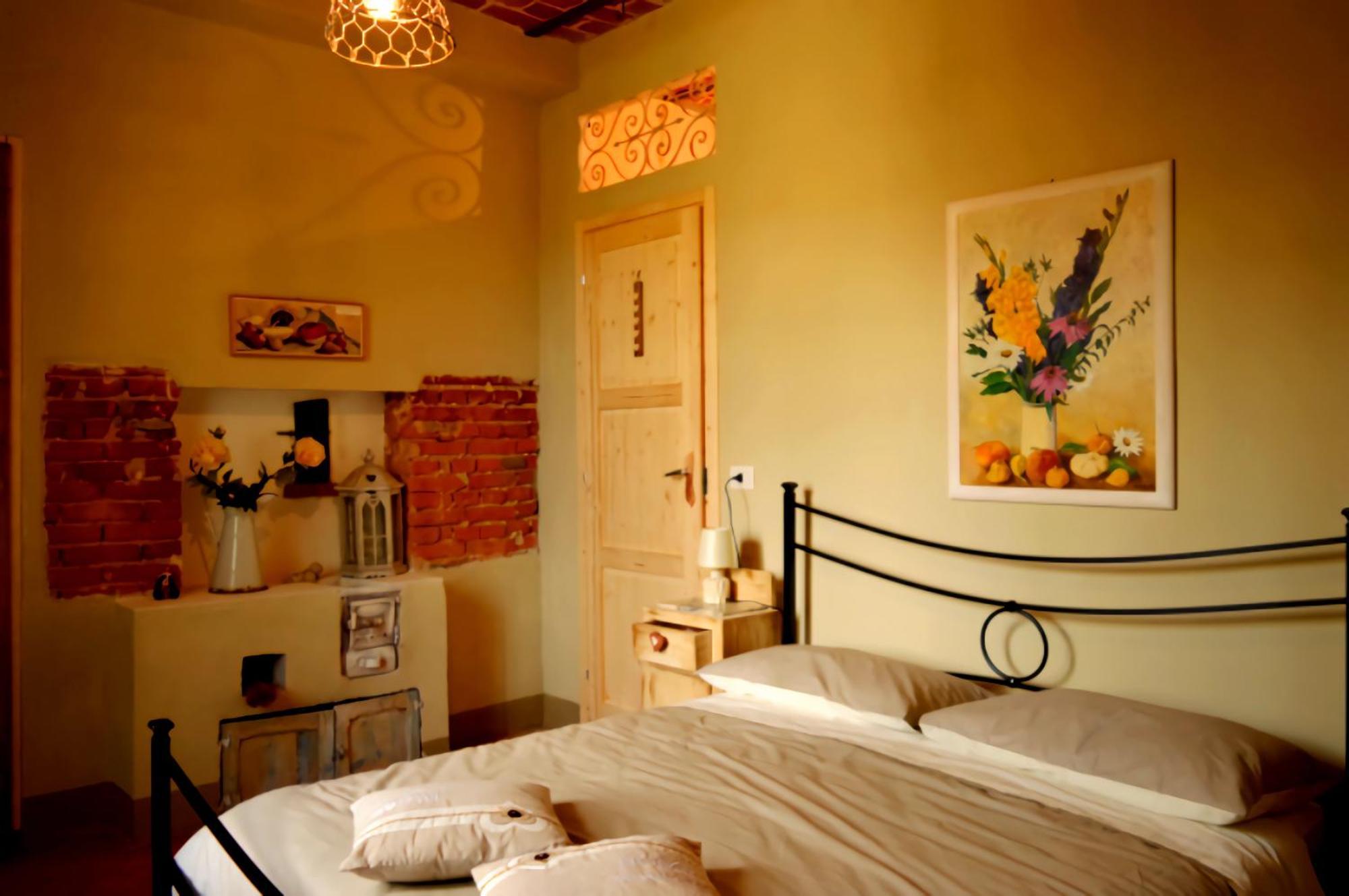 Bed & Tours Dimora Di Campagna Bed & Breakfast Castelnuovo Belbo Exterior foto